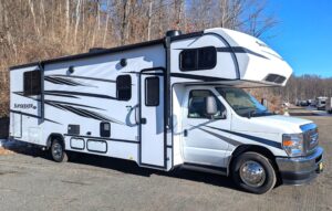 2024 FOREST RIVER 29' SUNSEEKER 2850SLE