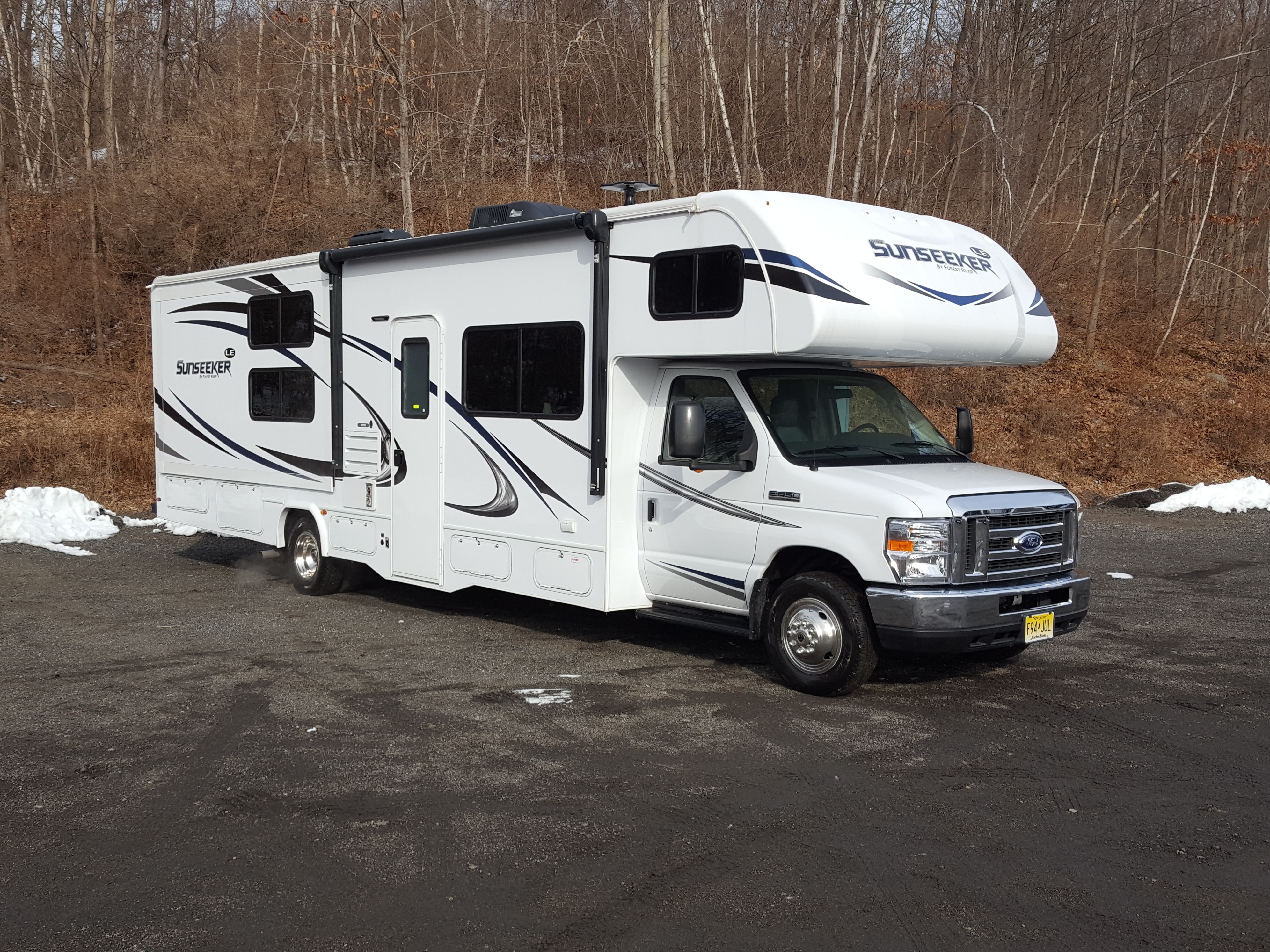 2019 32' Sunseeker 3250 for Rental at 84 RV Rentals