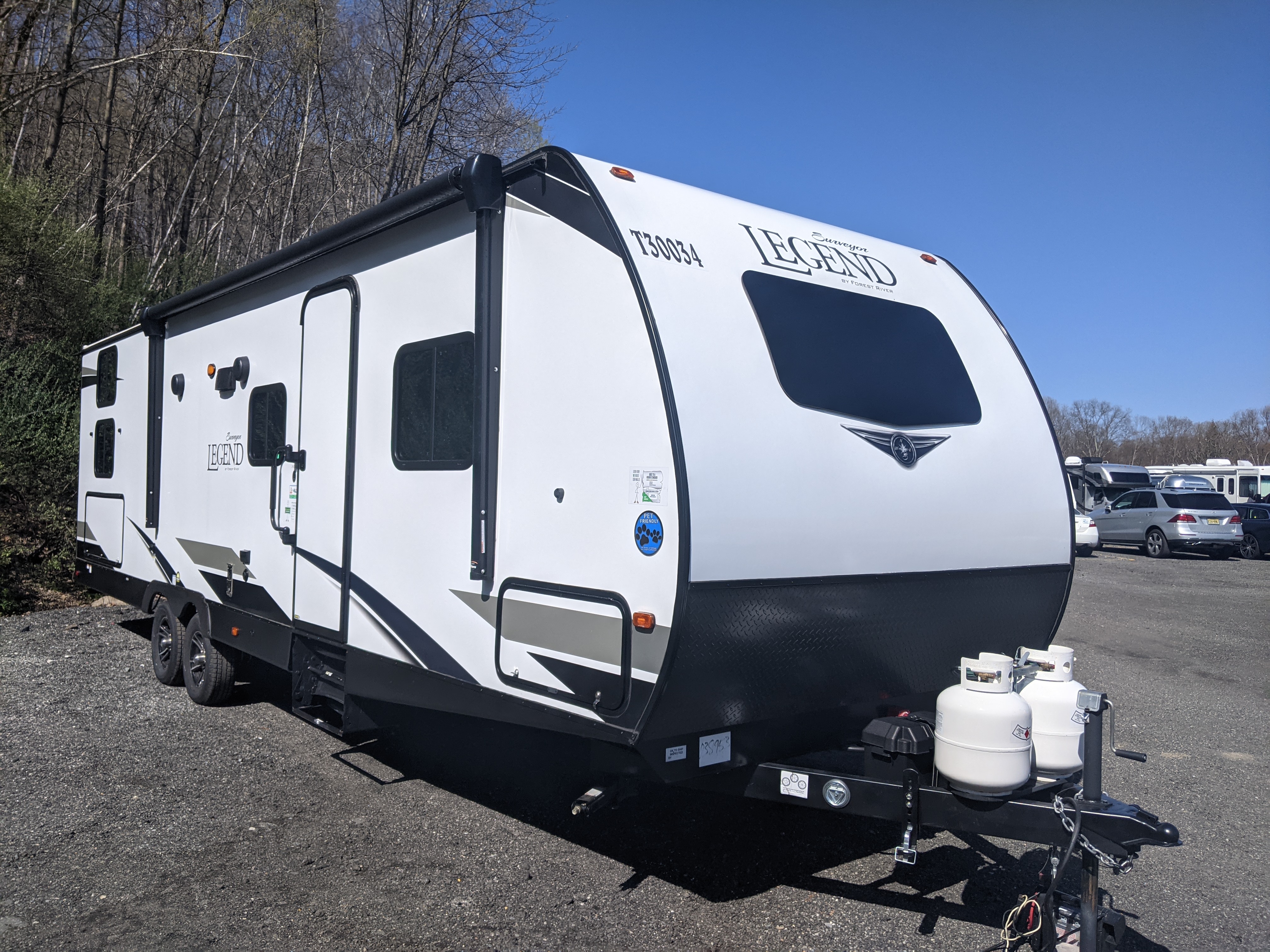 30′ Quad Bunk w/ Slide Travel Trailer for Rental at 84 RV Rentals