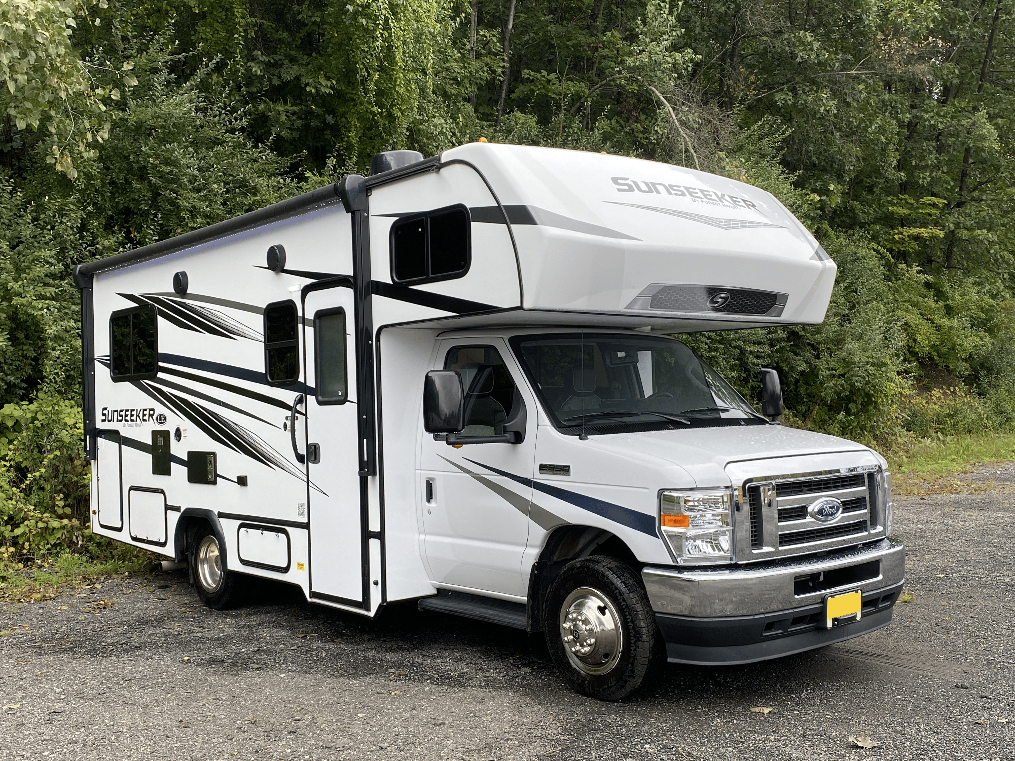2023 FOREST RIVER Sunseeker 2350SLE for Rental at 84 RV Rentals